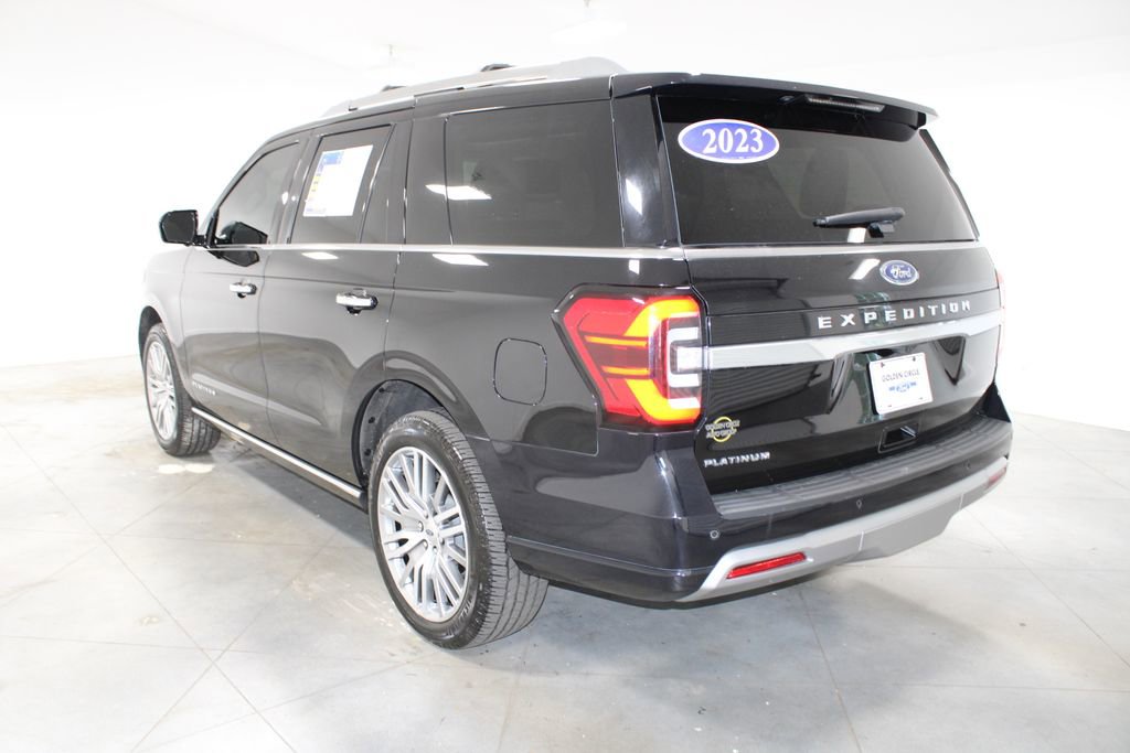 Used 2023 Ford Expedition Platinum AWD/4WD image 7