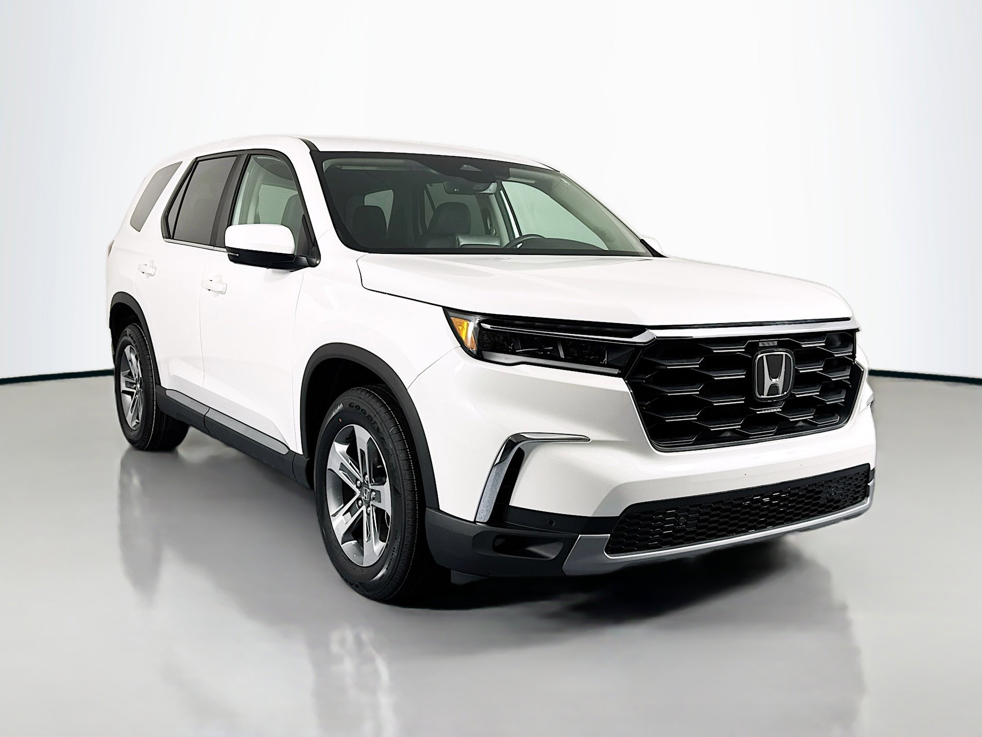 Certified 2023 Honda Pilot EX-L image 3