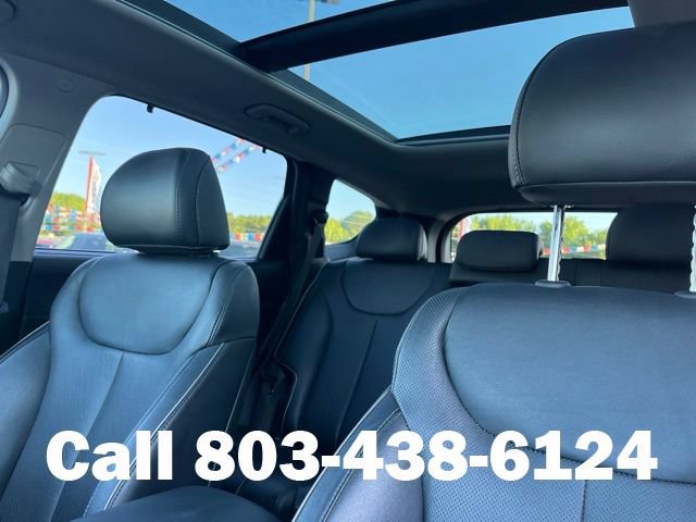 Used 2022 Hyundai Santa Fe SEL w/ Convenience + Premium Package FWD image 19