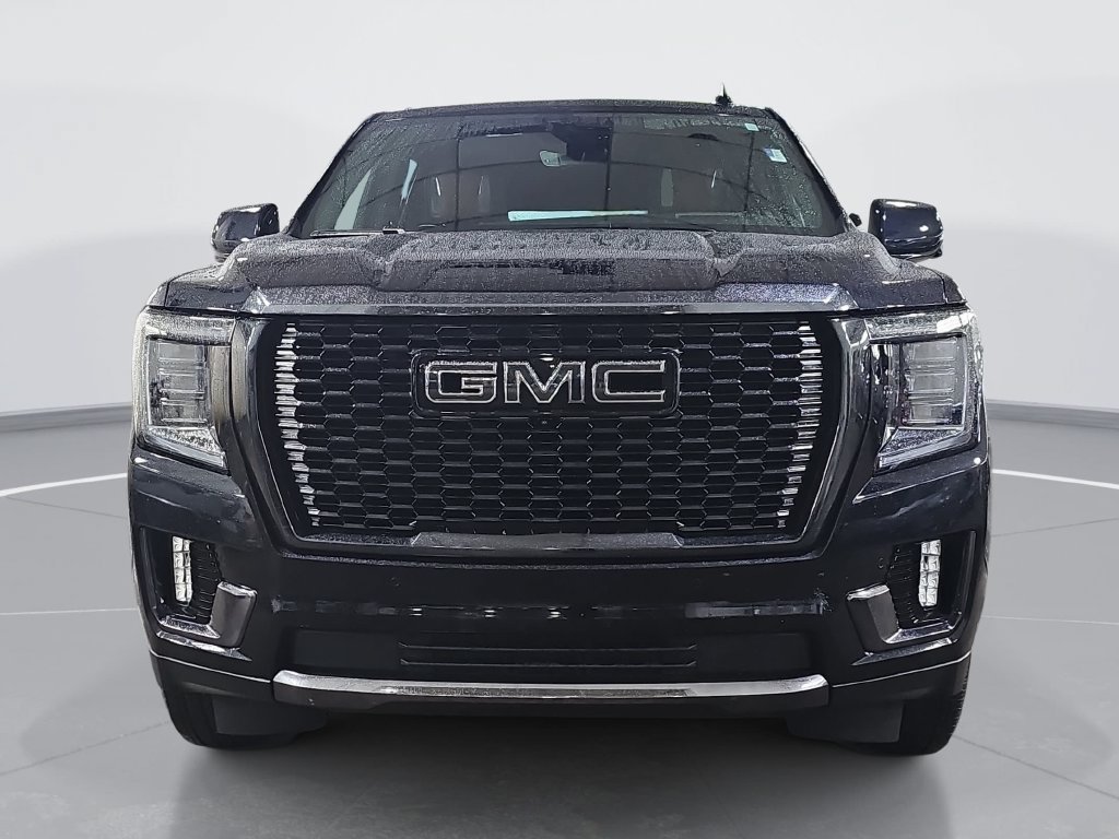 Certified 2023 GMC Yukon XL Denali Ultimate w/ LPO, Floor Liner Package AWD/4WD image 10