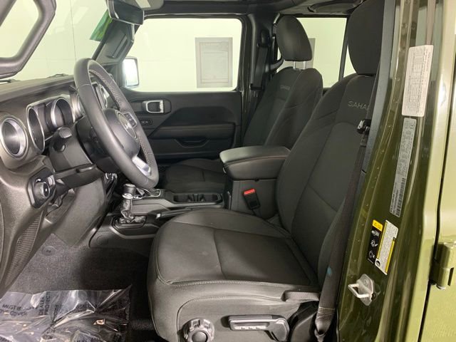 Used 2023 Jeep Wrangler Sahara image 14