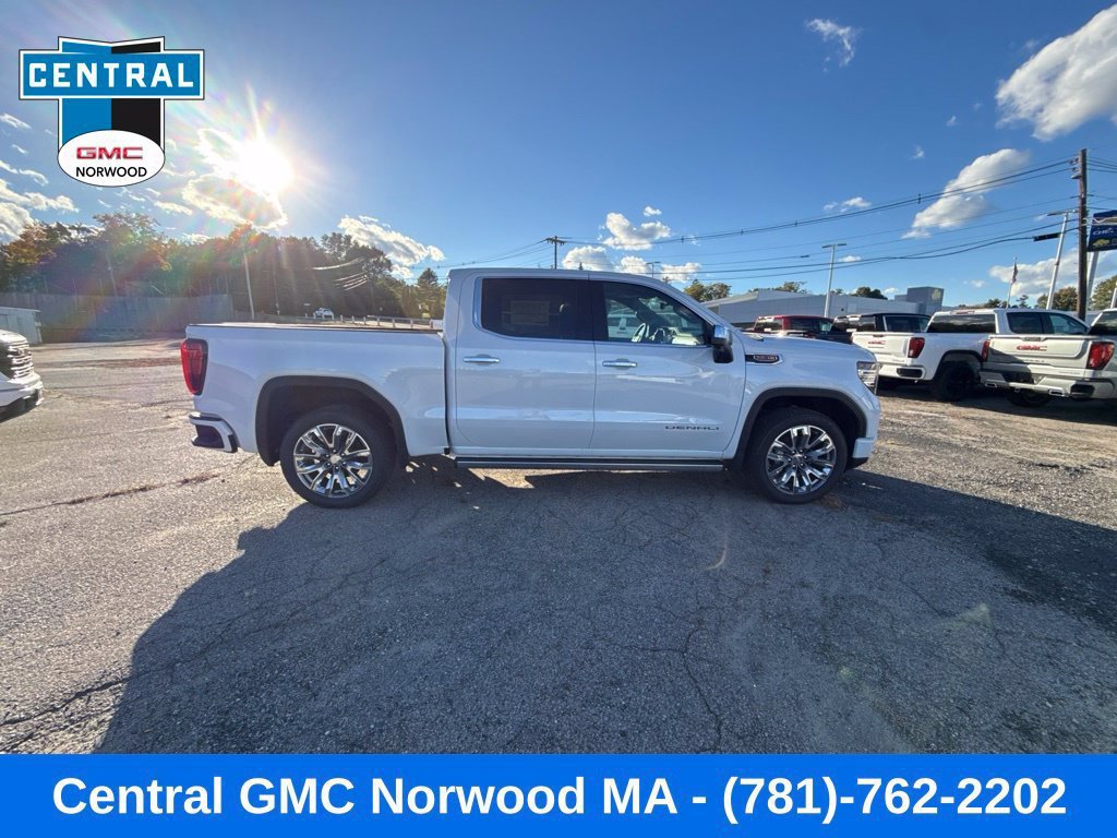 New 2026 GMC Sierra 1500 Denali w/ Denali Reserve Package AWD/4WD image 7