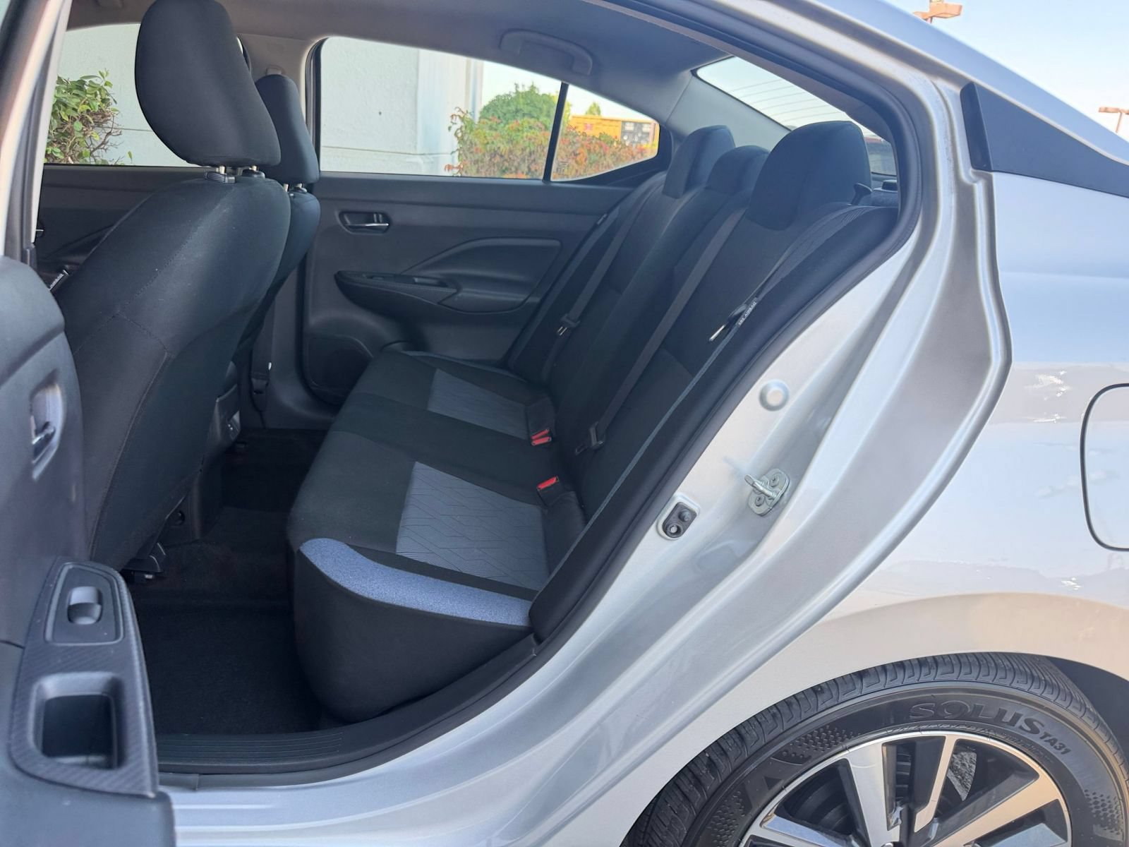 Used 2025 Nissan Versa SV FWD image 36