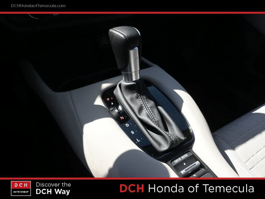 Certified 2025 Honda HR-V LX image 11