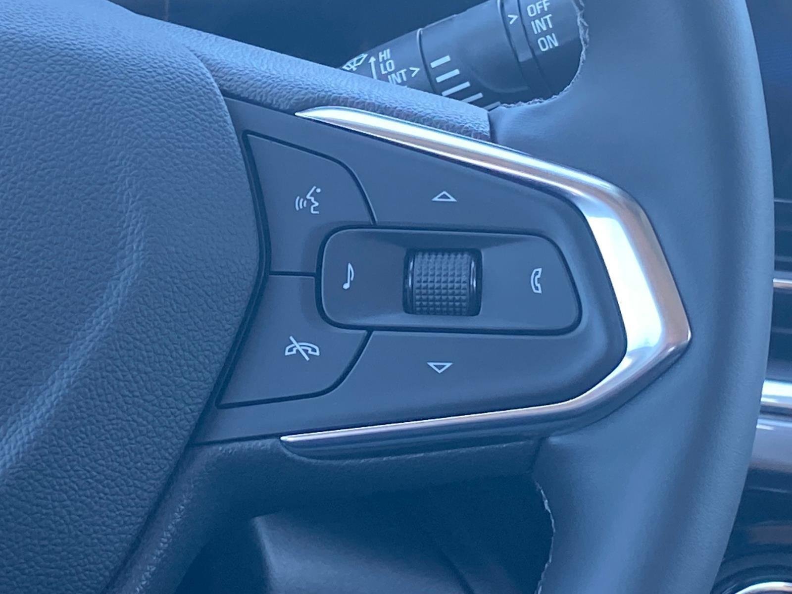New 2026 Chevrolet Trax ACTIV w/ Driver Confidence Package FWD image 10