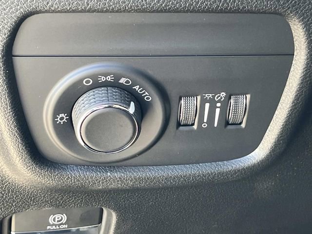 New 2025 Jeep Grand Cherokee L Laredo AWD/4WD image 21