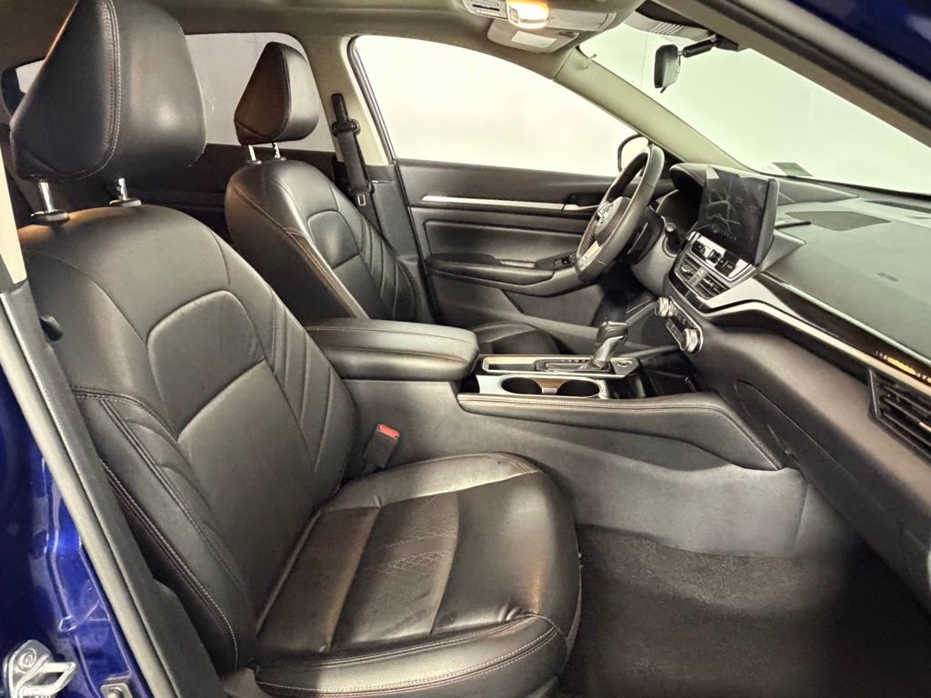 Used 2024 Nissan Altima 2.5 SR w/ SR Premium Package image 31