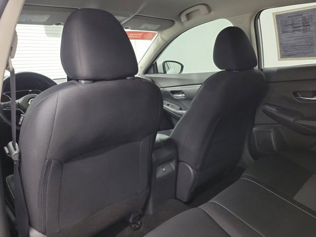 Certified 2021 Nissan Sentra SV FWD image 43