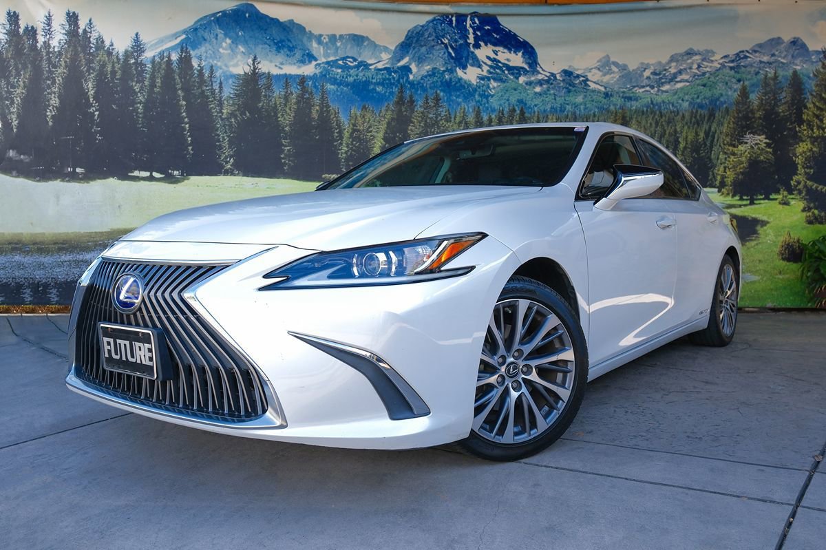 Used 2021 Lexus ES 300h w/ Premium Package FWD image 1