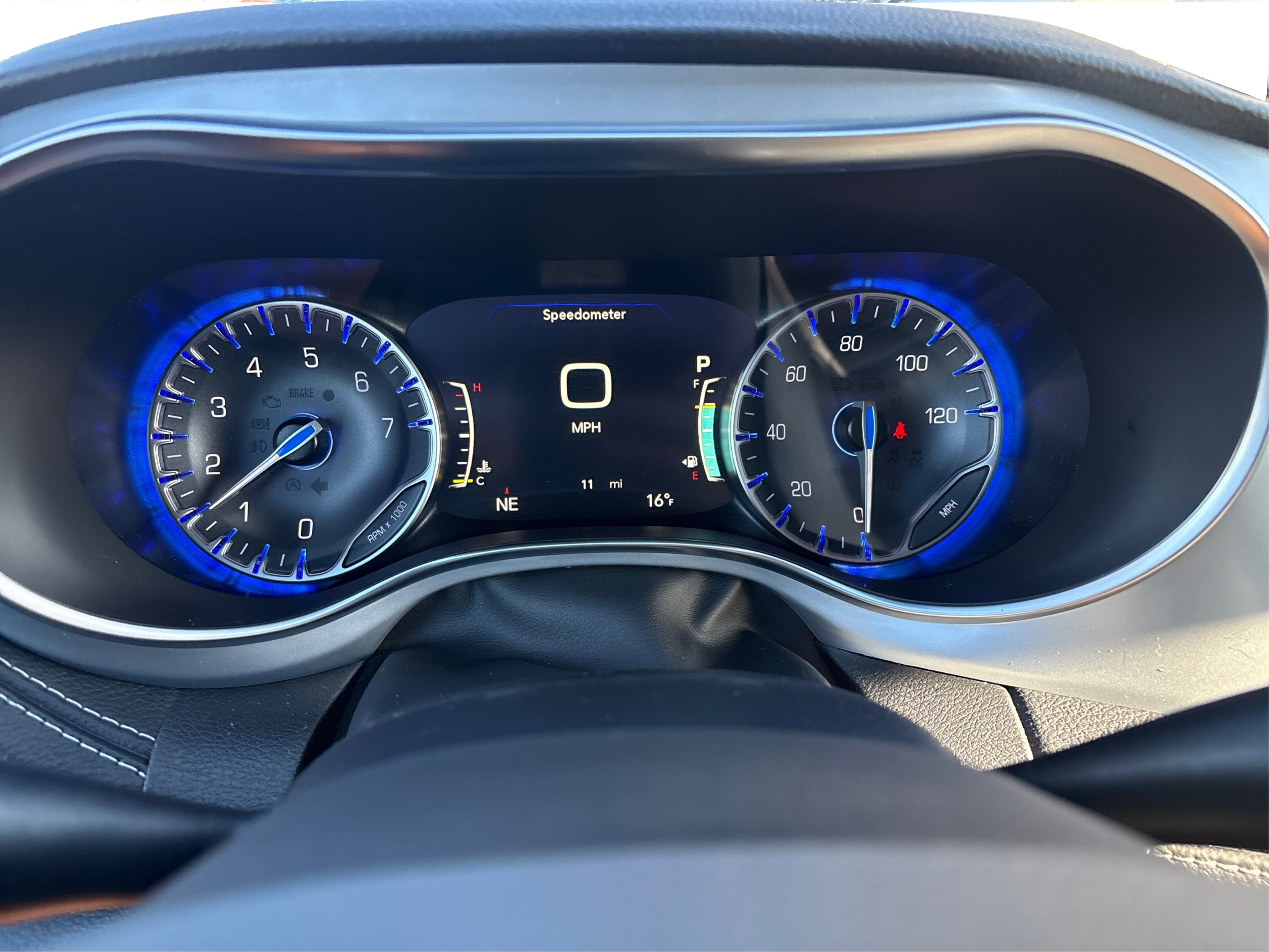 New 2026 Chrysler Pacifica Limited image 13