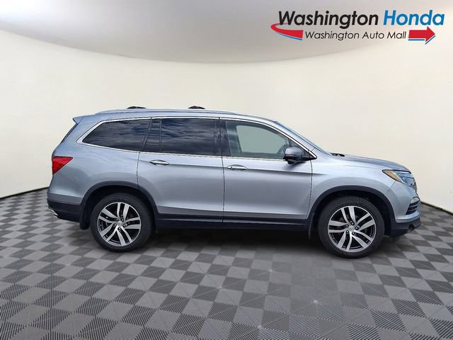 Used 2016 Honda Pilot Touring image 7