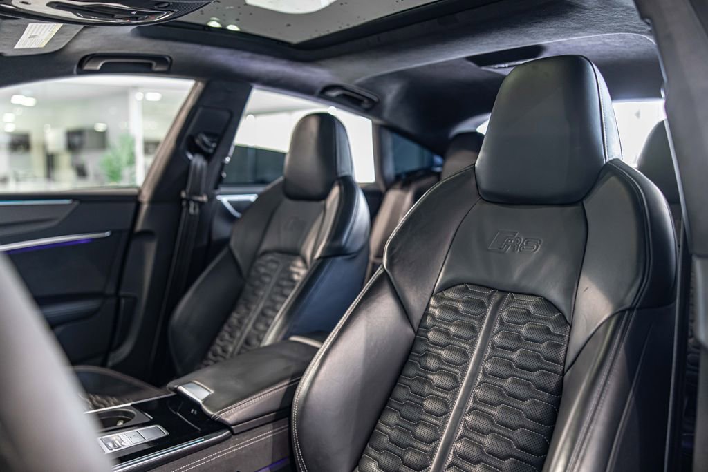 Used 2022 Audi RS 7 Sportback w/ RS 7 Executive Package image 18