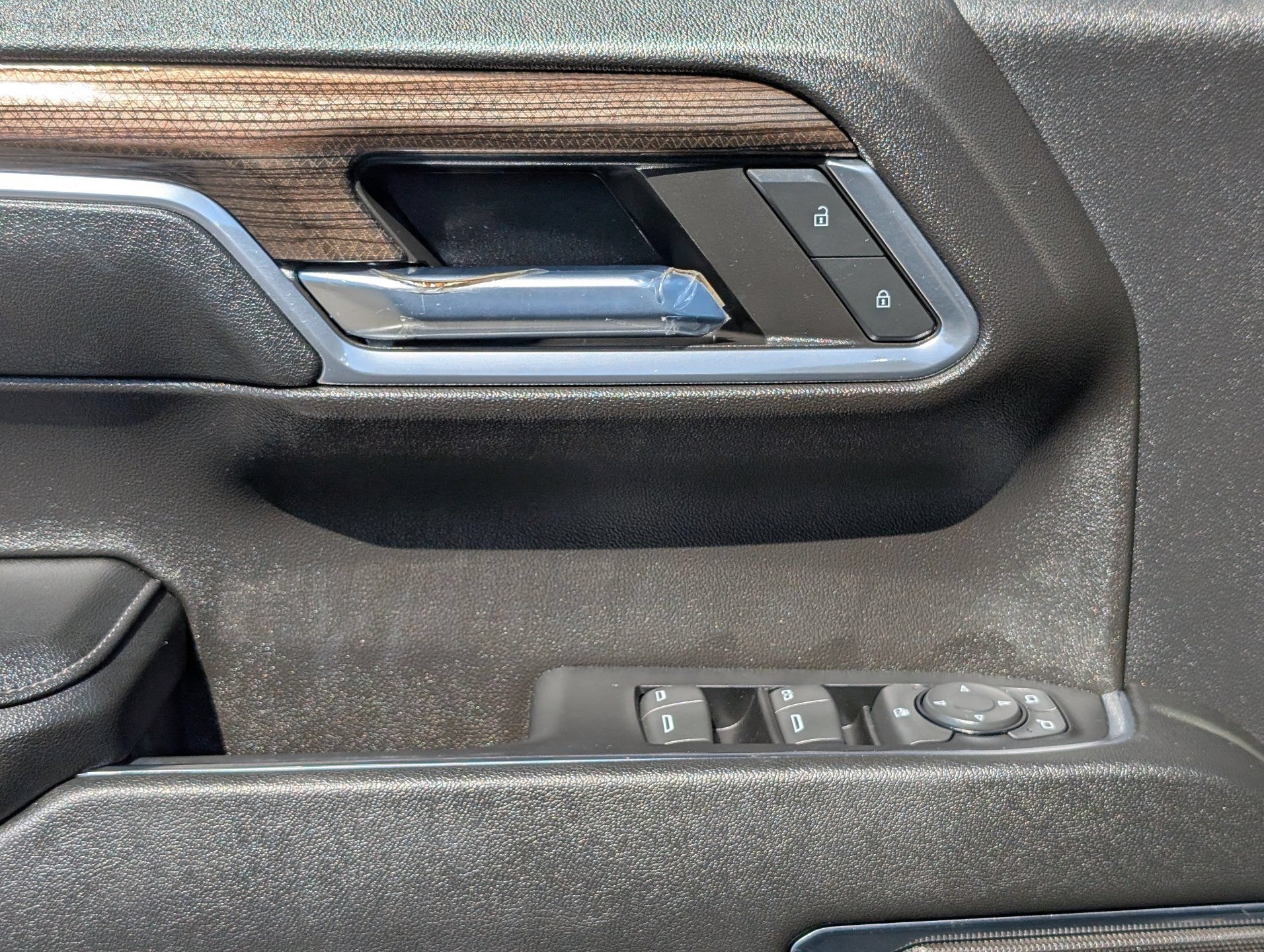 Used 2024 Chevrolet Silverado 1500 RST w/ LPO, Liner Protection Package RWD image 18