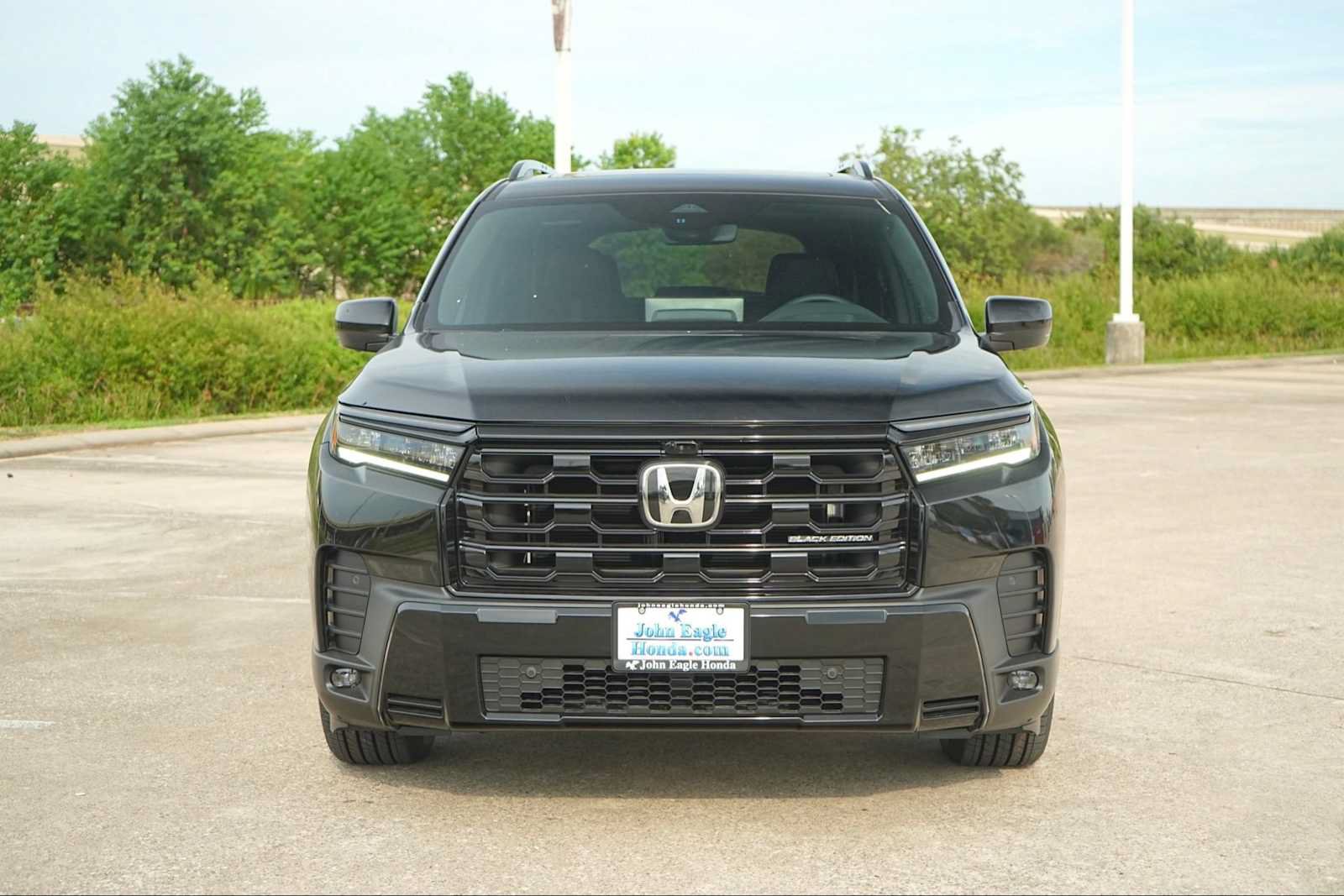 New 2026 Honda Pilot Black Edition image 6