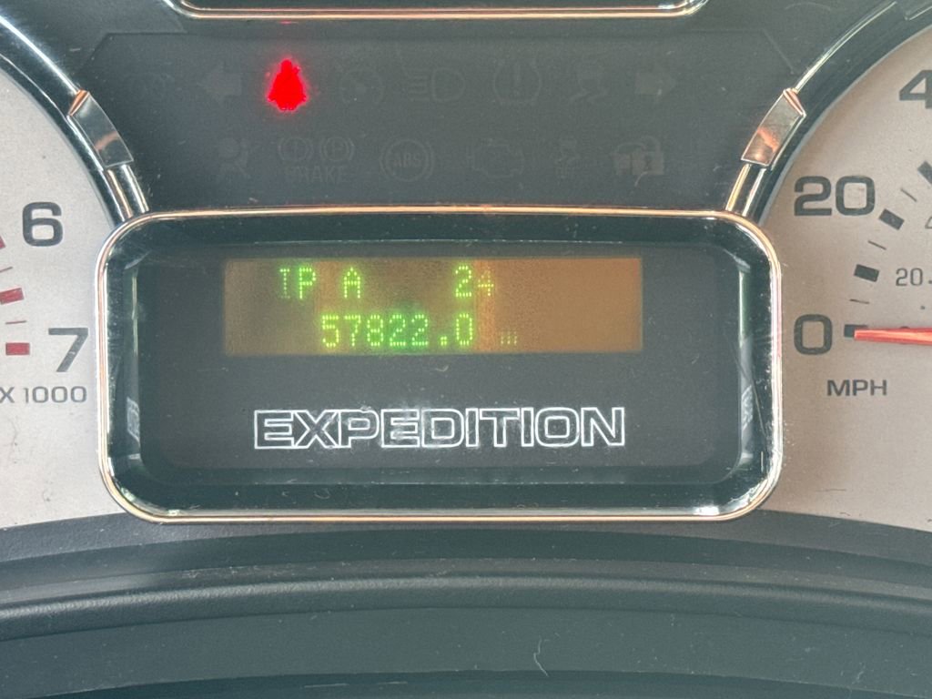Used 2012 Ford Expedition Limited AWD/4WD image 34