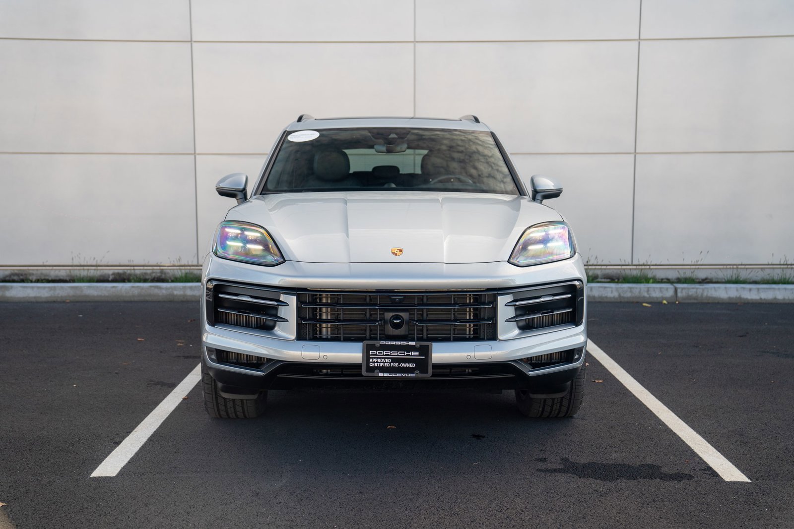 Used 2025 Porsche Cayenne image 6