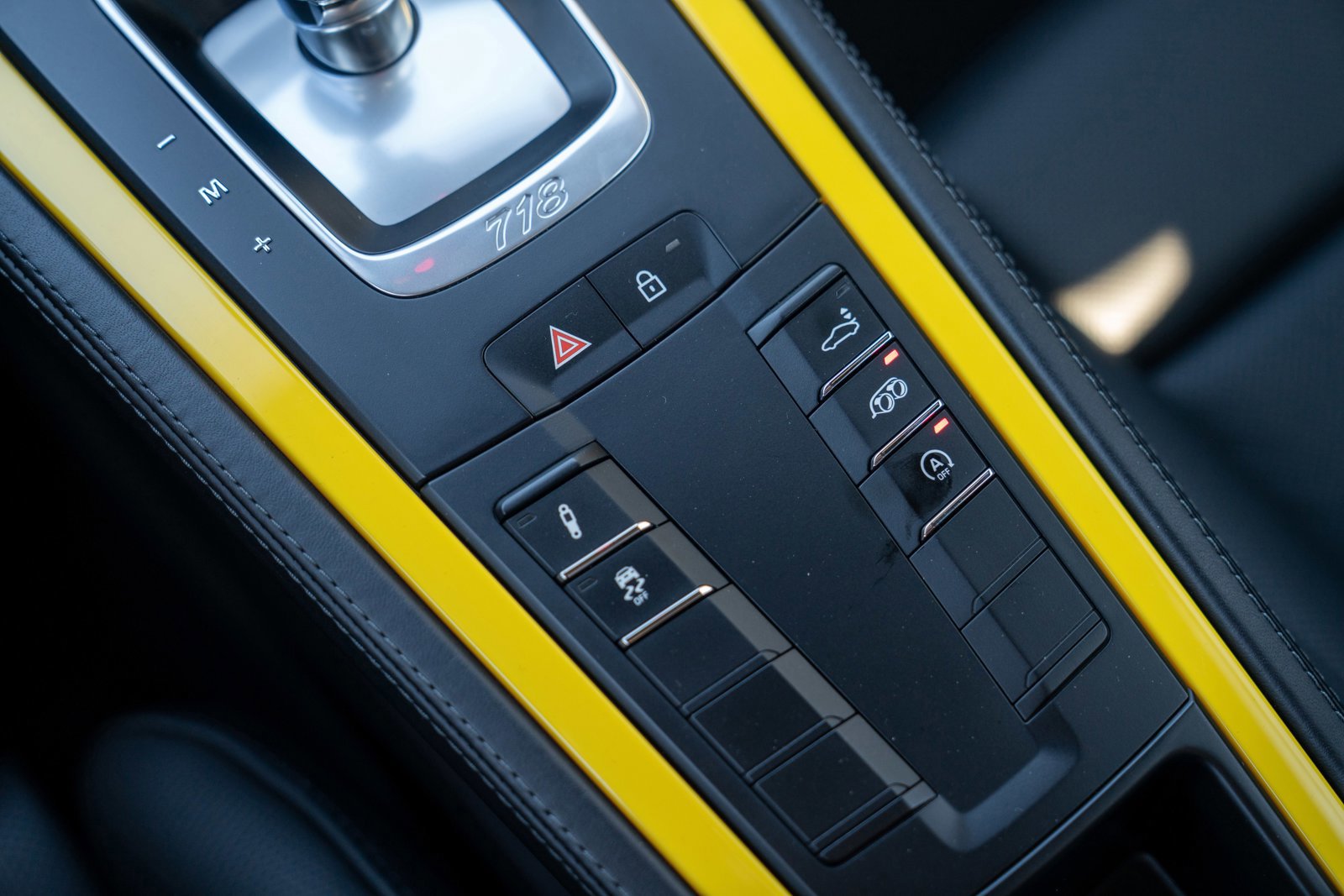 Certified 2025 Porsche 718 Cayman GTS image 23