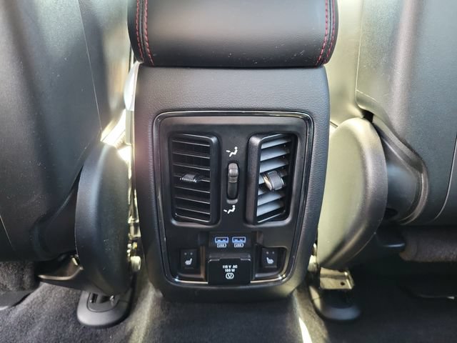 Used 2019 Jeep Grand Cherokee Trailhawk w/ Trailhawk Luxury Group AWD/4WD image 13