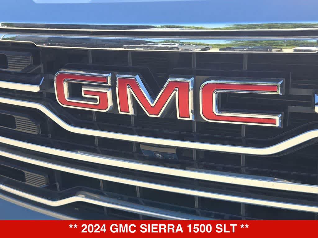 Used 2024 GMC Sierra 1500 SLT w/ SLT Convenience Package AWD/4WD image 11