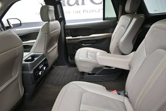 Used 2019 Ford Expedition Max Limited w/ Equipment Group 302A AWD/4WD image 24