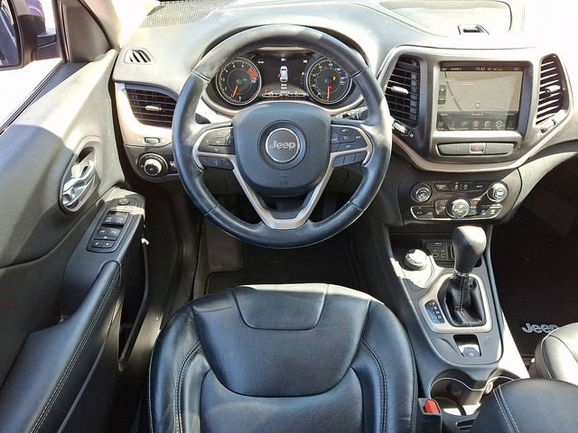 Used 2016 Jeep Cherokee Limited AWD/4WD image 12