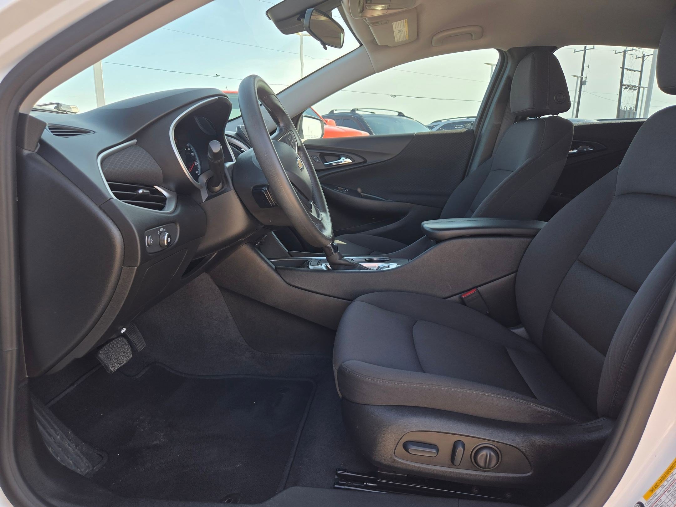 Used 2023 Chevrolet Malibu LT FWD image 10