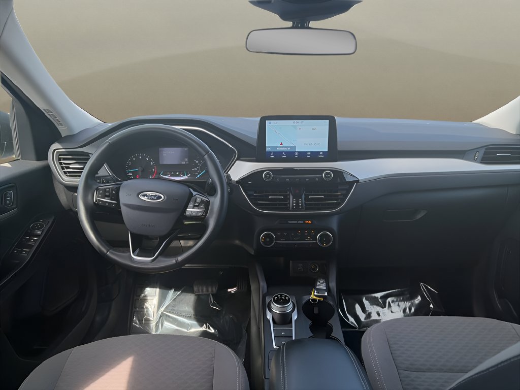 Used 2022 Ford Escape SE w/ Cold Weather Package FWD image 18