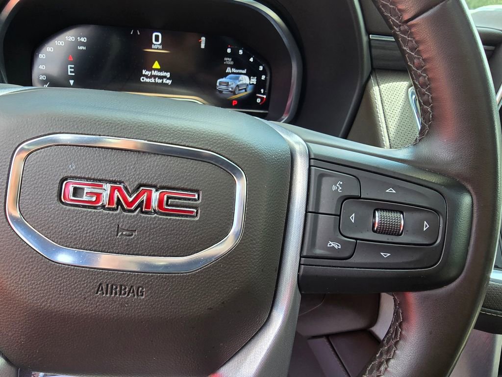 Used 2023 GMC Yukon SLT w/ Max Trailering Package AWD/4WD image 16