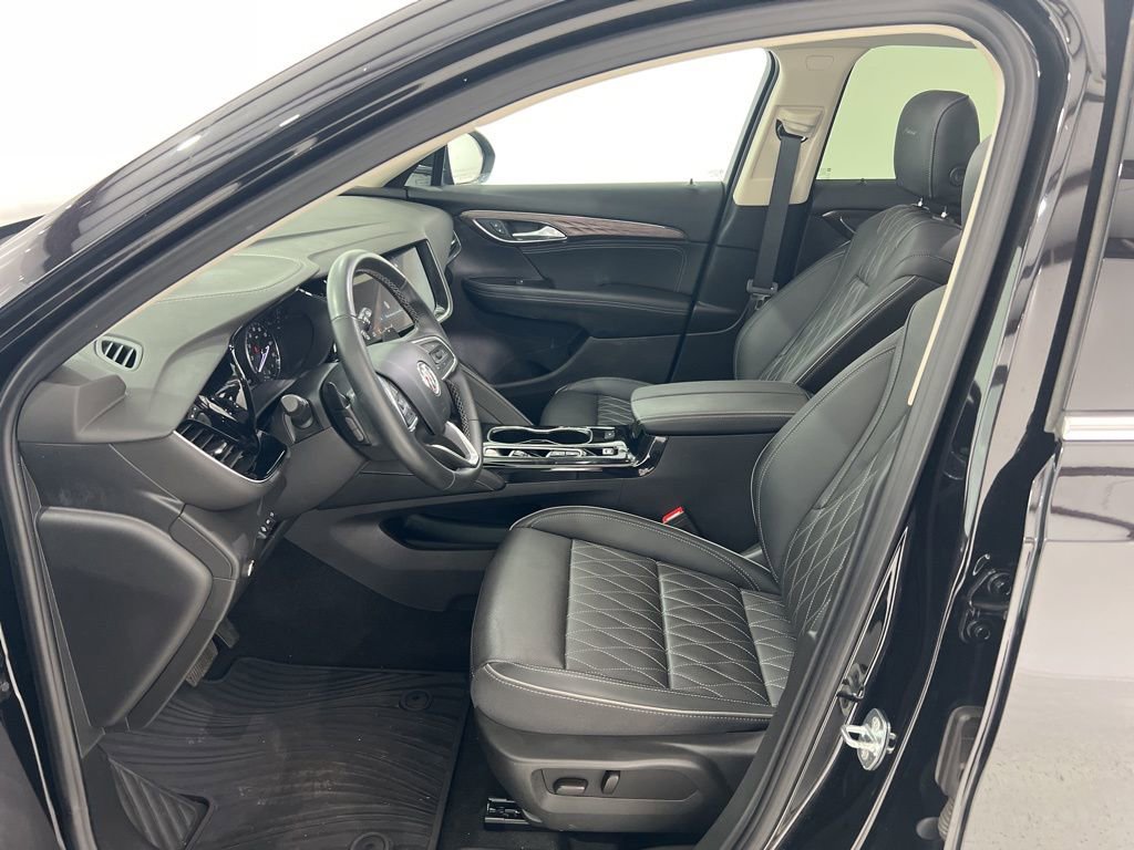 Used 2023 Buick Envision Avenir image 19