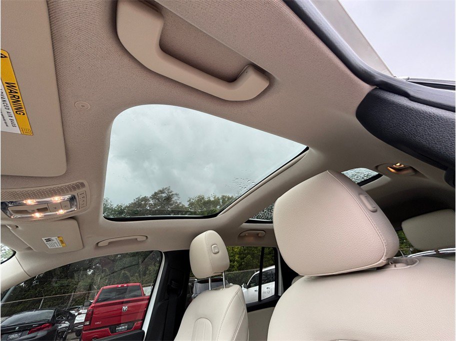 Used 2022 Mercedes-Benz GLB 250 image 37