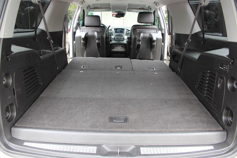 Used 2016 Chevrolet Suburban LTZ AWD/4WD image 30