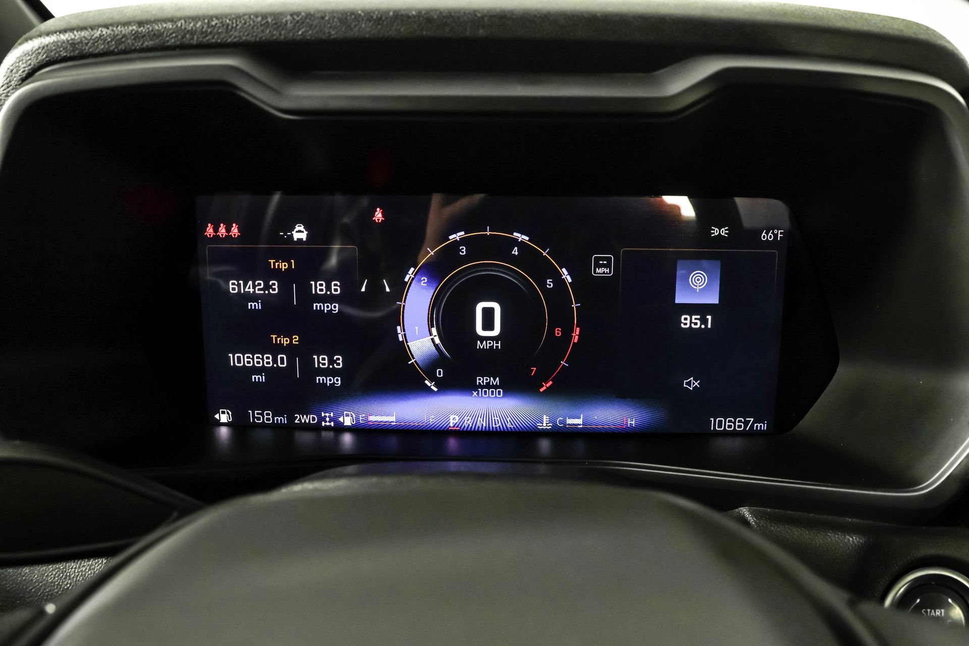 Used 2024 Chevrolet Colorado Trail Boss w/ Technology Package image 27