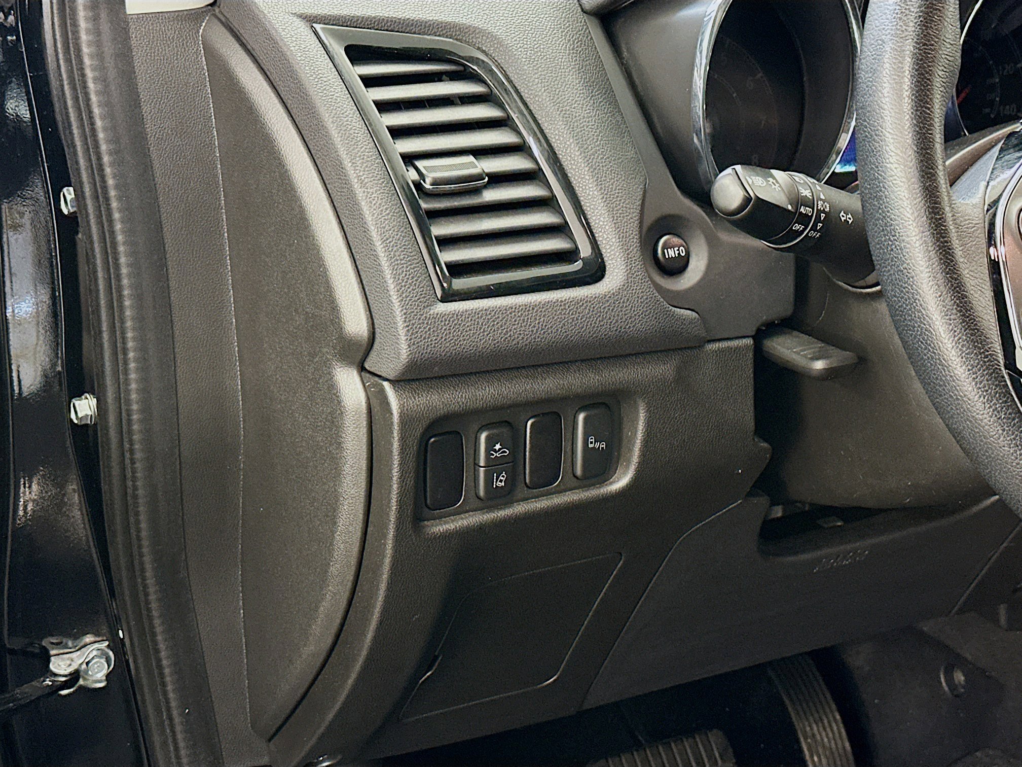 Used 2024 Mitsubishi Outlander Sport SE image 17