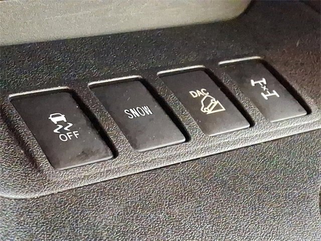 Used 2019 Toyota Highlander XLE image 26