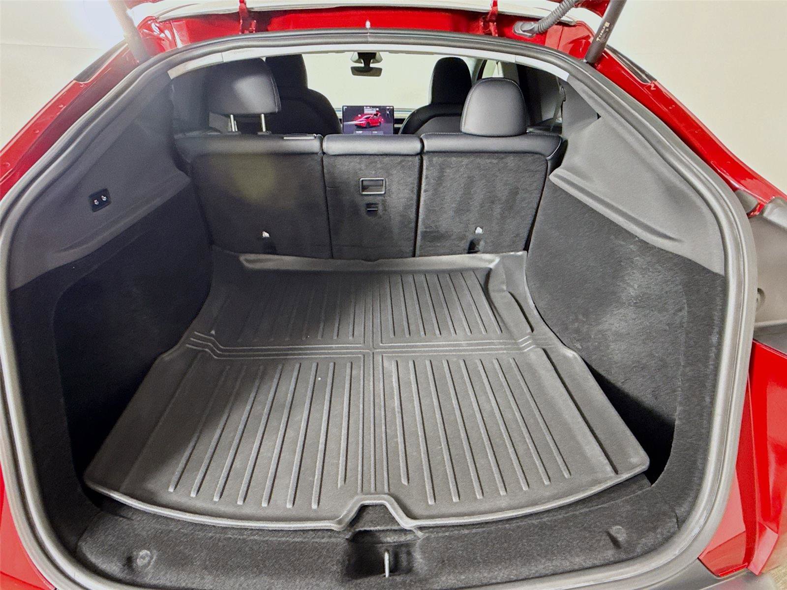 Used 2026 Tesla Model Y Long Range image 19