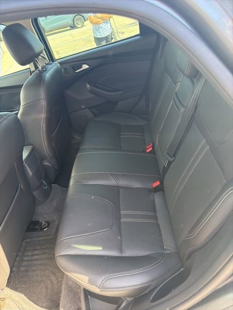 Used 2012 Ford Focus Titanium image 7