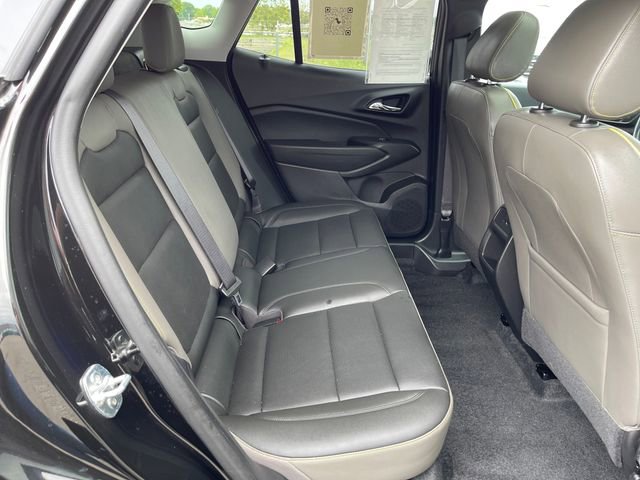 Used 2024 Chevrolet Trax ACTIV w/ Sunroof Package FWD image 31