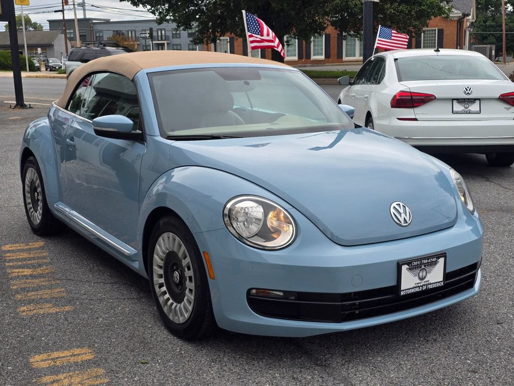 Used 2015 Volkswagen Beetle 1.8T FWD image 3