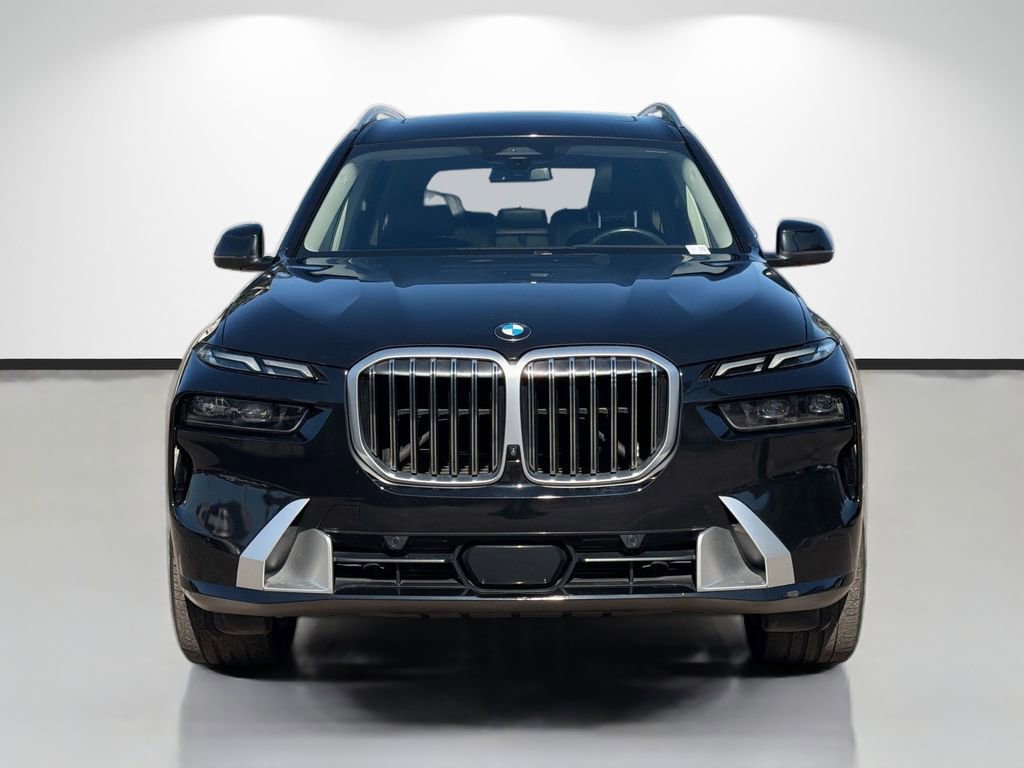 Used 2023 BMW X7 xDrive40i image 8