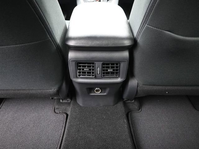 Certified 2025 Toyota RAV4 LE AWD/4WD image 18