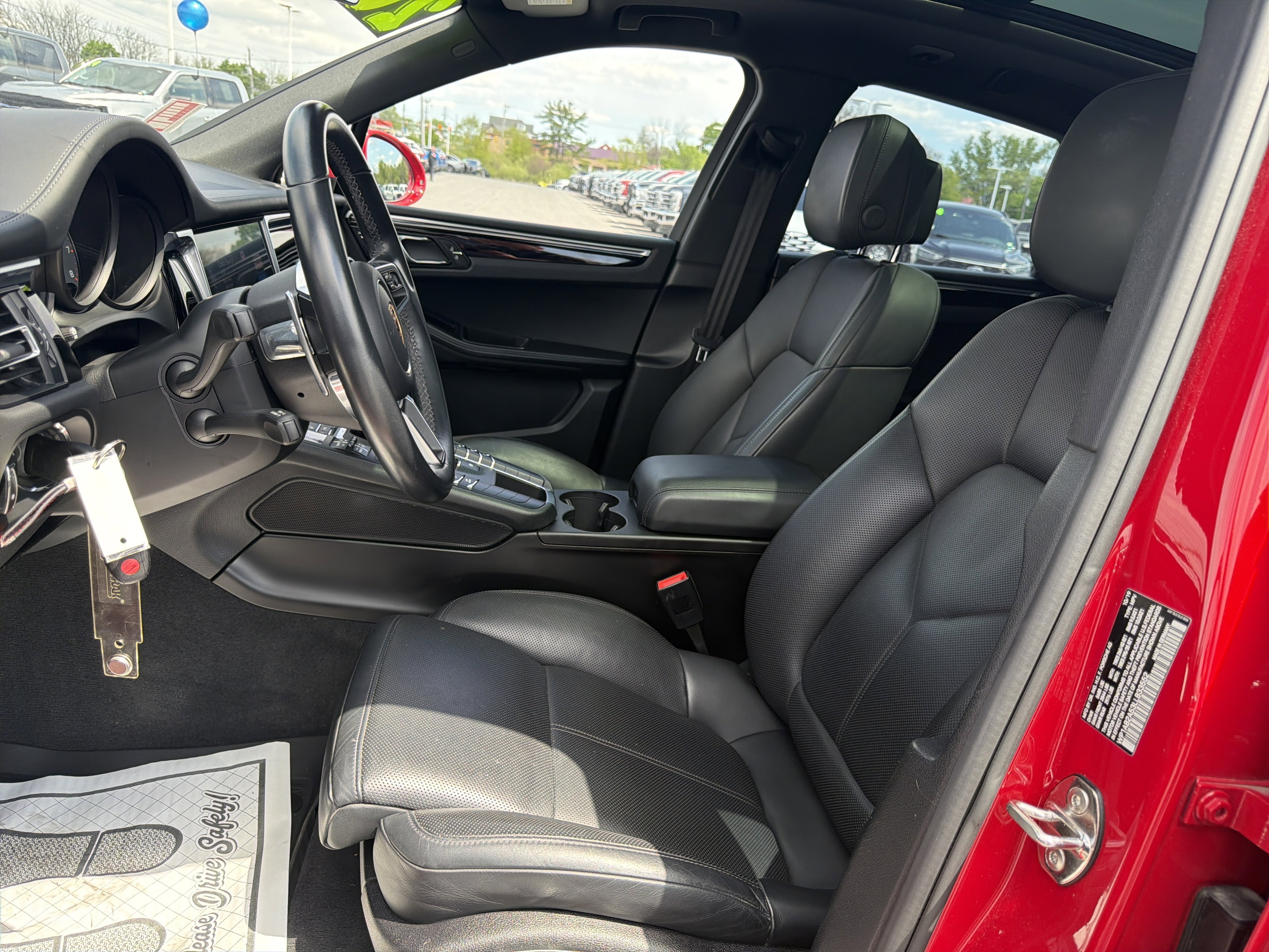 Used 2020 Porsche Macan S AWD/4WD image 12