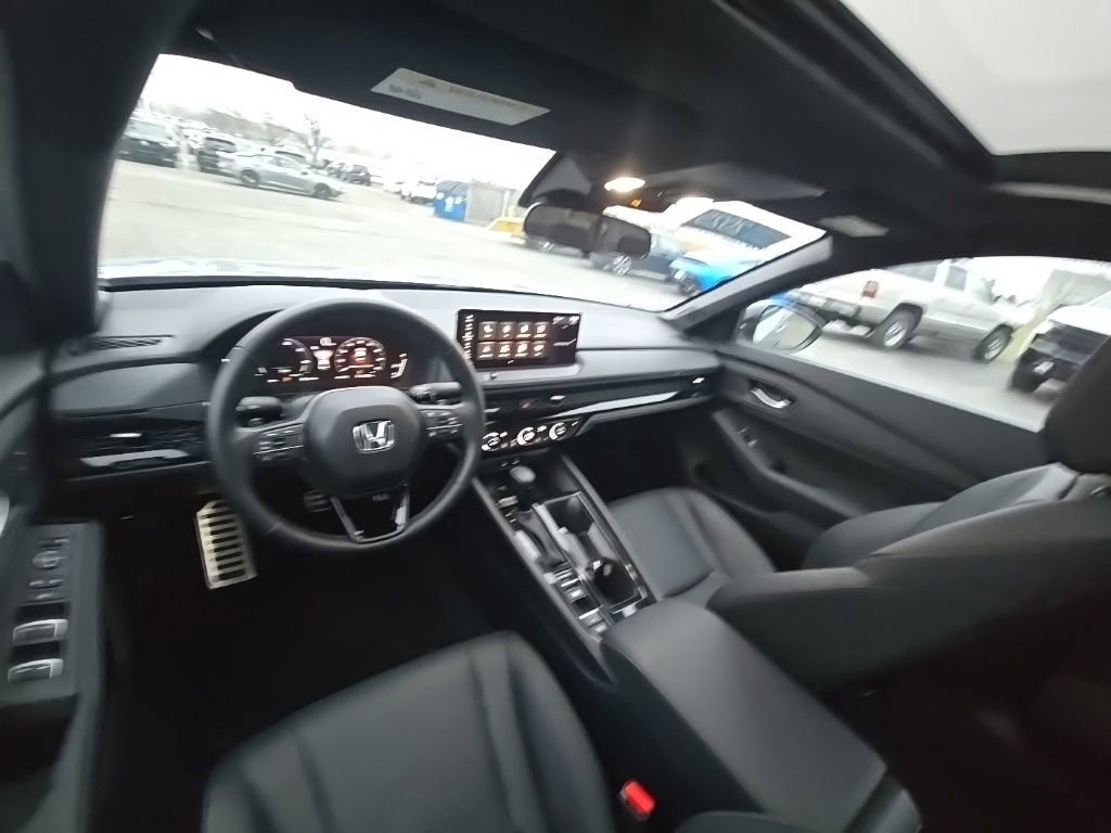 Certified 2025 Honda Accord Sport image 27