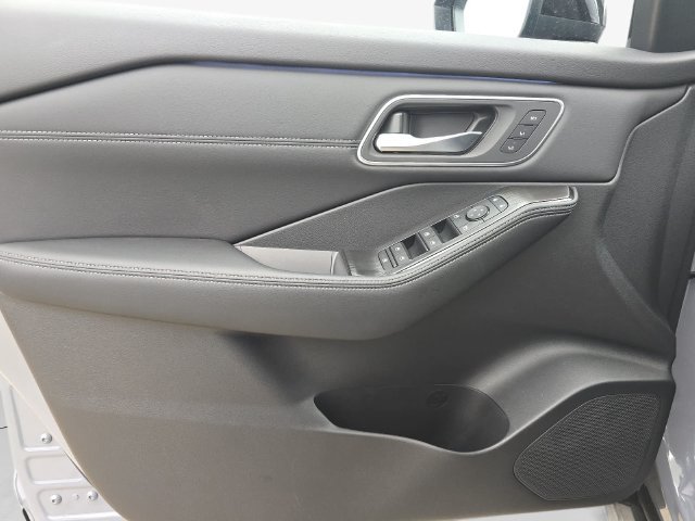 New 2026 Nissan Rogue Platinum w/ Platinum Premium Package AWD/4WD image 27
