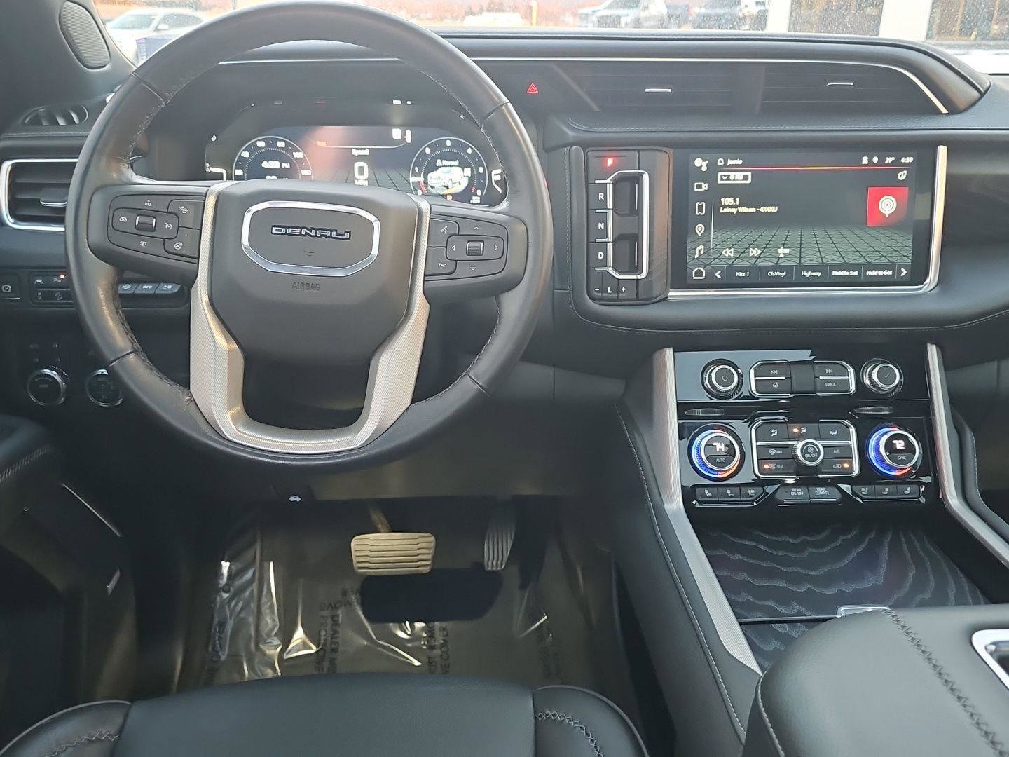 Used 2022 GMC Yukon Denali image 13