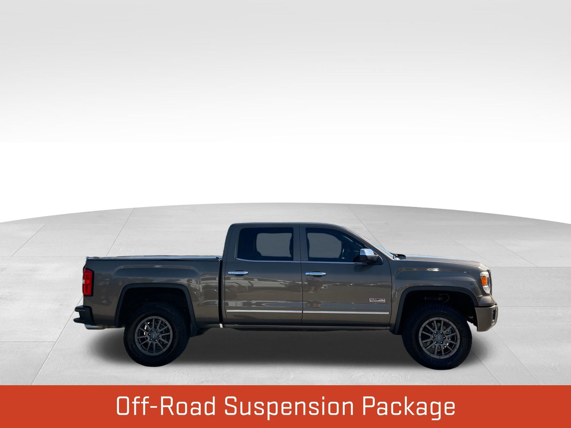 Used 2015 GMC Sierra 1500 SLT w/ All-Terrain Package AWD/4WD image 4