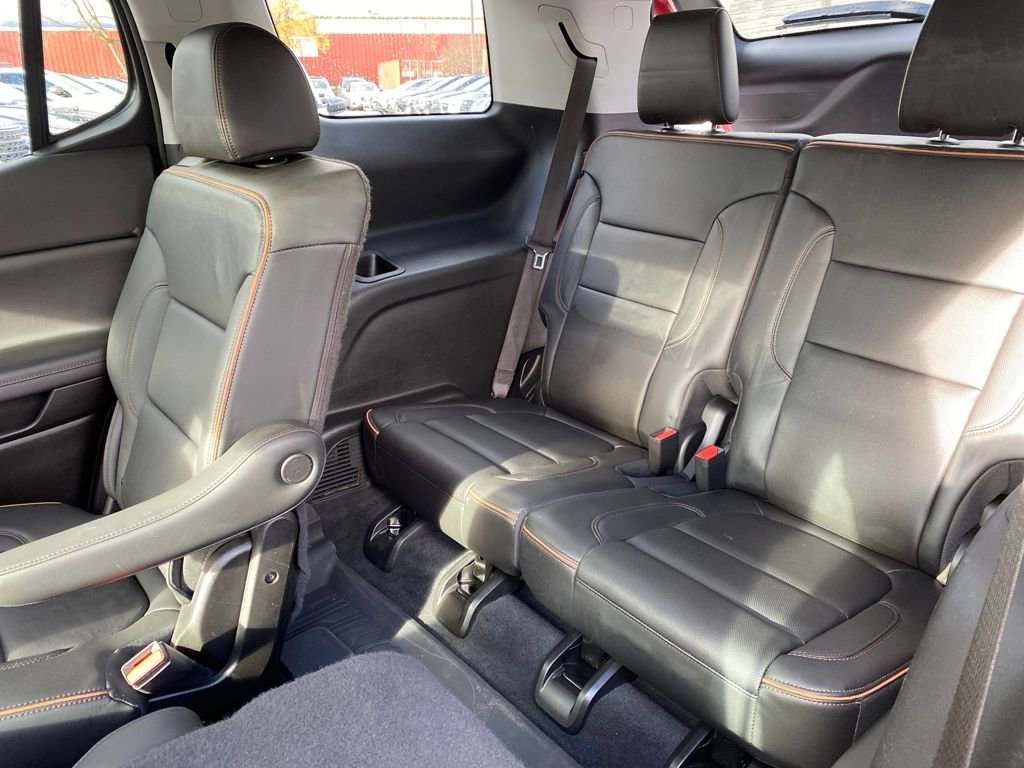 Used 2023 GMC Acadia AT4 w/ Technology Package image 27