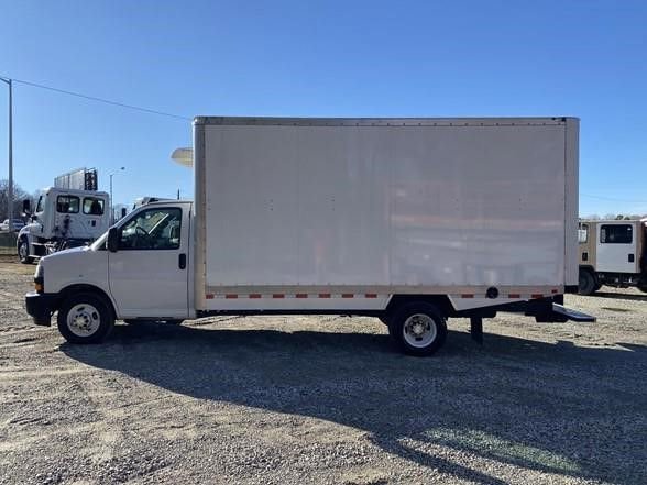 Used 2024 Chevrolet Express 3500 w/ Power Convenience Package image 8
