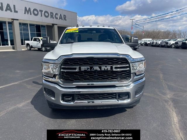 Used 2023 RAM 2500 Tradesman w/ Chrome Appearance Group image 9