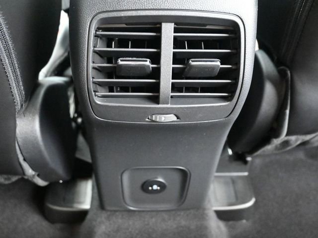 New 2025 Ford Escape ST-Line w/ Equipment Group 301A image 15