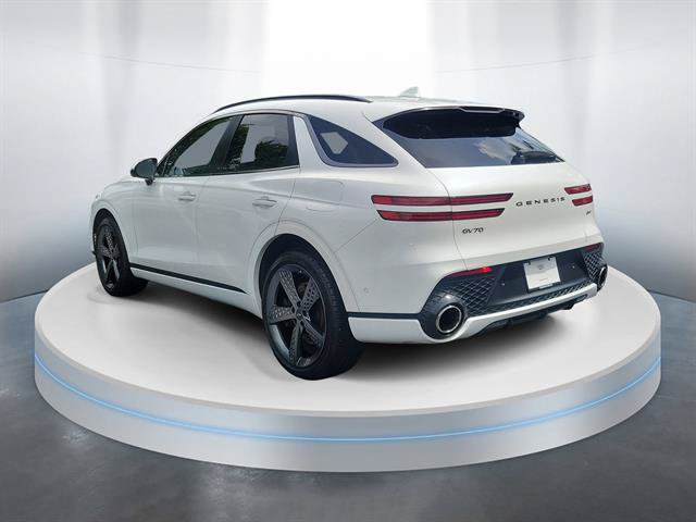 Used 2023 Genesis GV70 2.5T w/ Sport Prestige Package AWD/4WD image 4